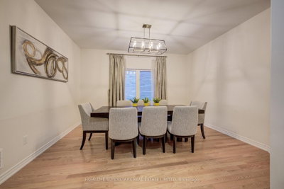 27 Upperview Place • Whitby, ON photo 8