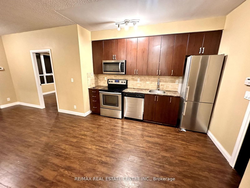 536 - 22 East Haven Drive