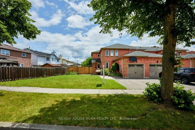 216 Wright Crescent