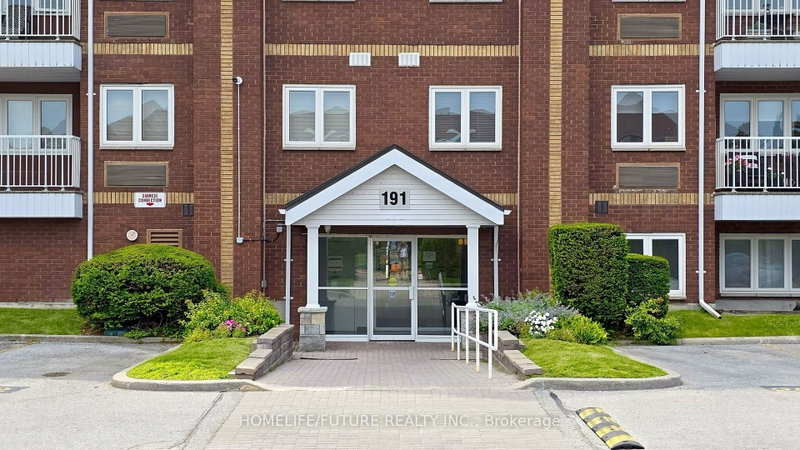 208 - 191 Lake Driveway W