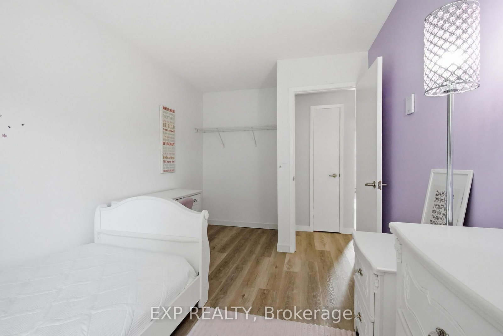 64 Parklane Circle • Clarington, ON photo 15