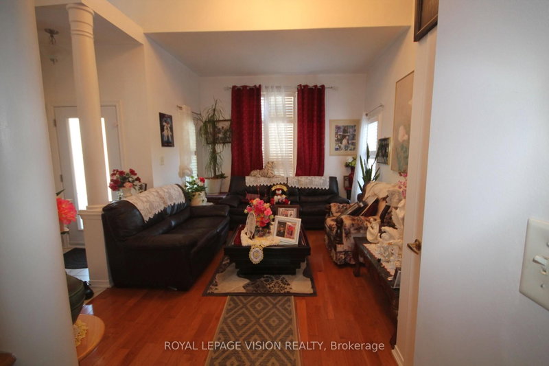 45 Bradbury Ajax,ON L1T 4H5 — Photo 8