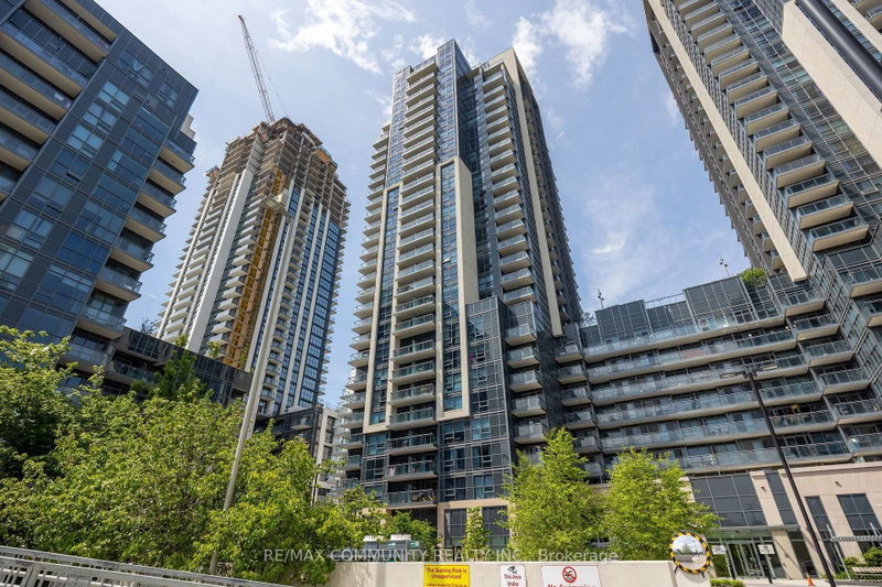 429 - 20 Meadowglen Place