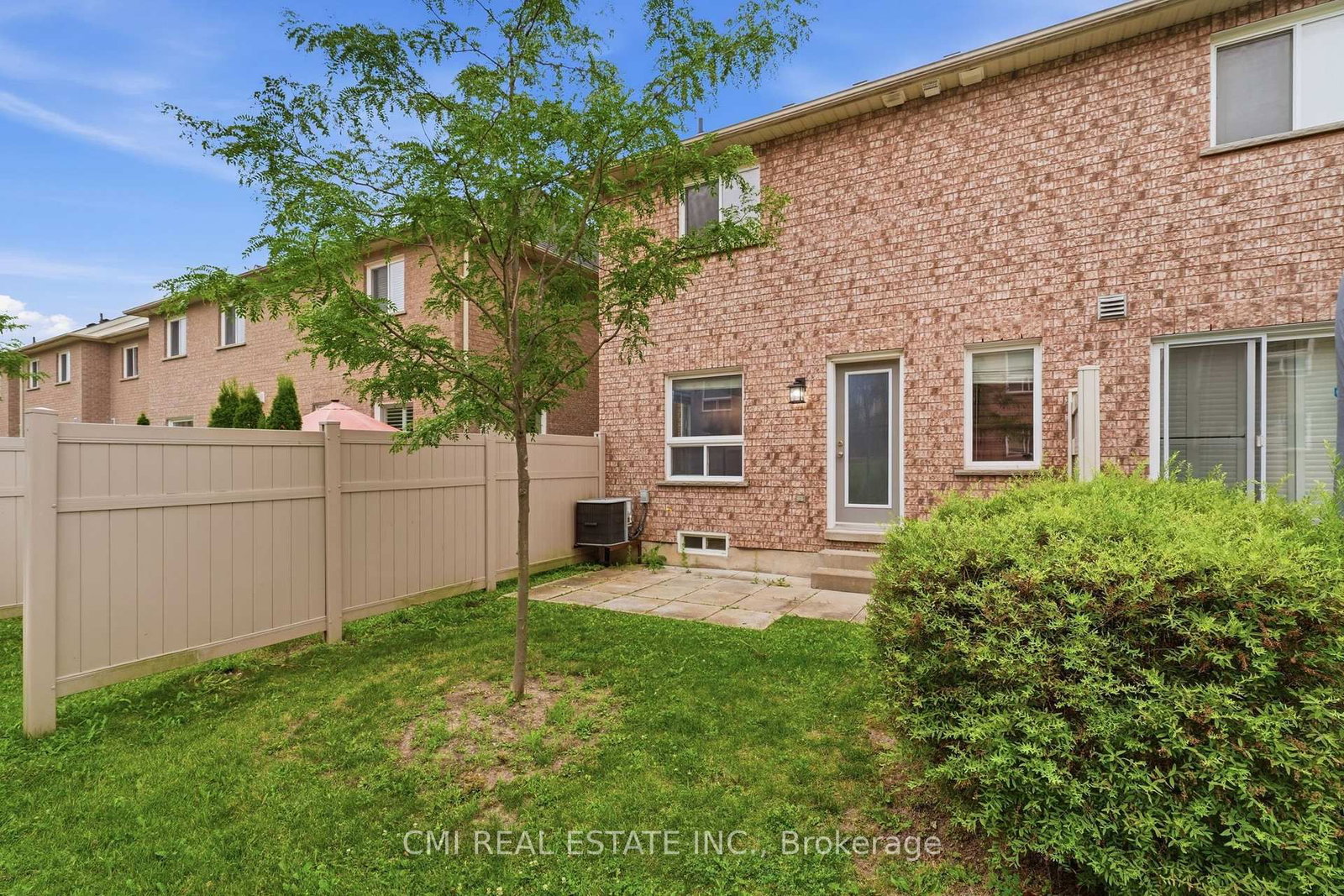 460 Woodmount Drive • #7 • Oshawa, ON photo 42