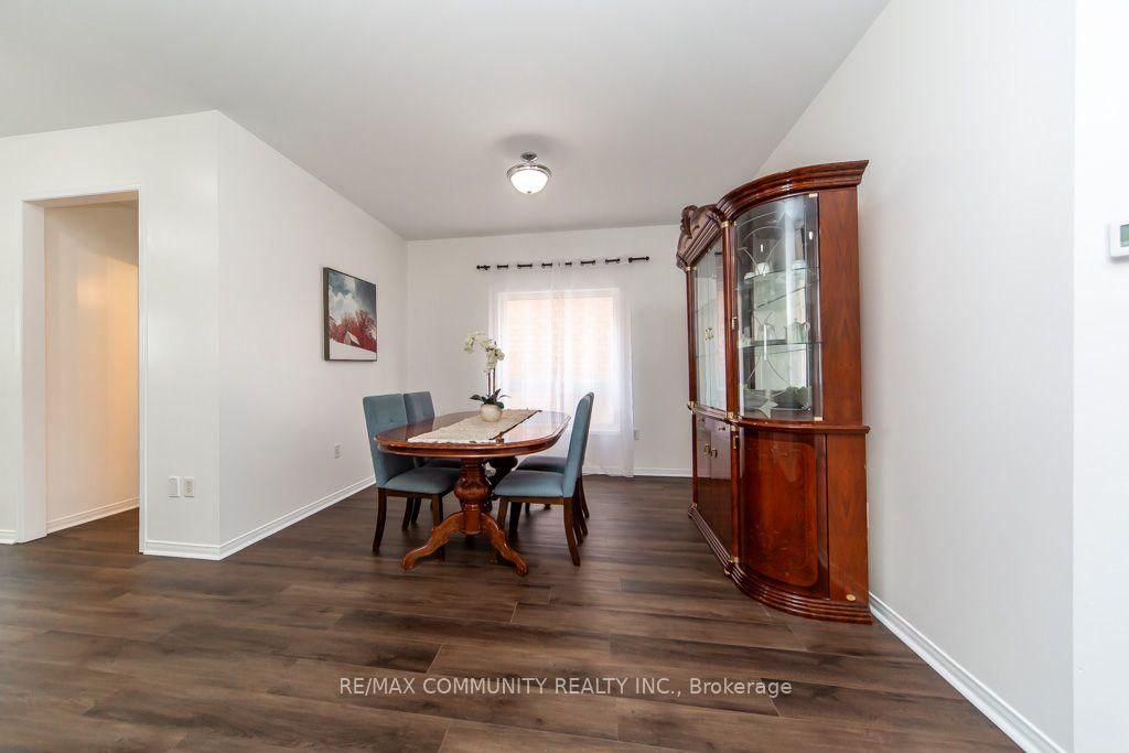 44 Haskell Avenue • Ajax, ON photo 12