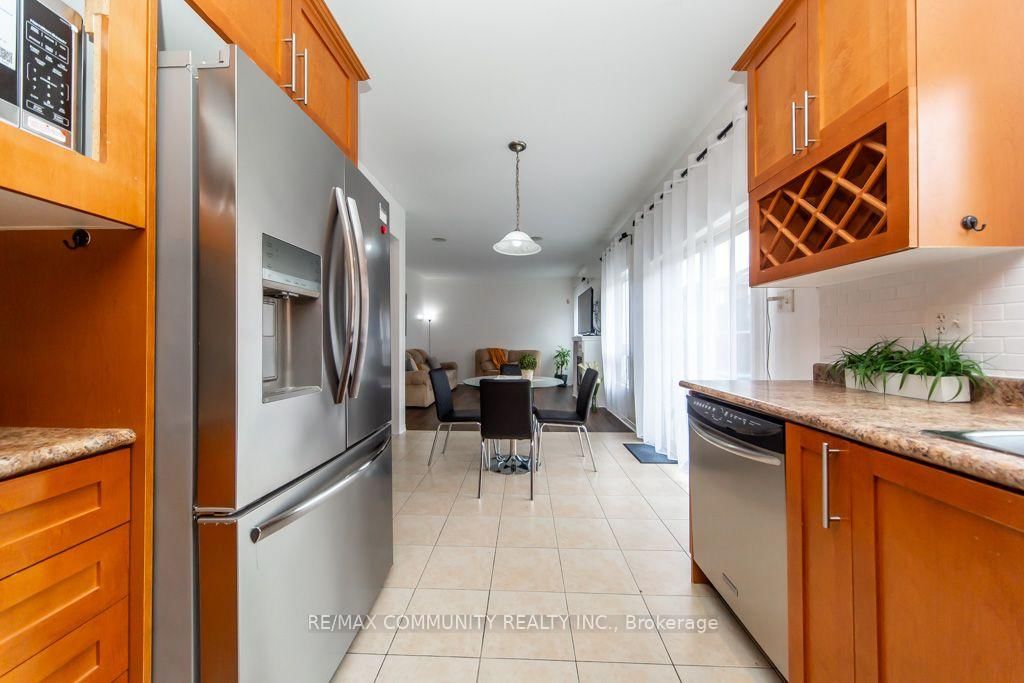 44 Haskell Avenue • Ajax, ON photo 24