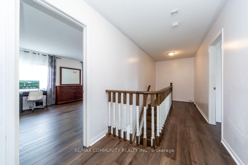 44 Haskell Avenue • Ajax, ON photo 31