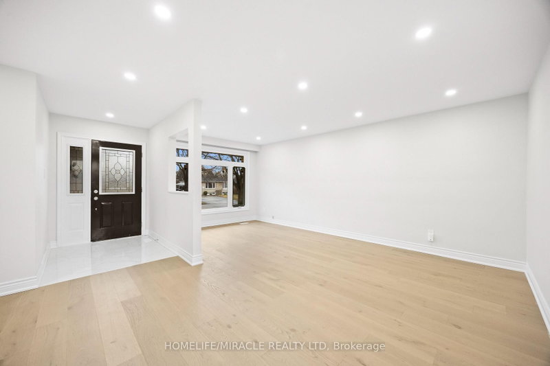 46 Flintwick Dr photo 5