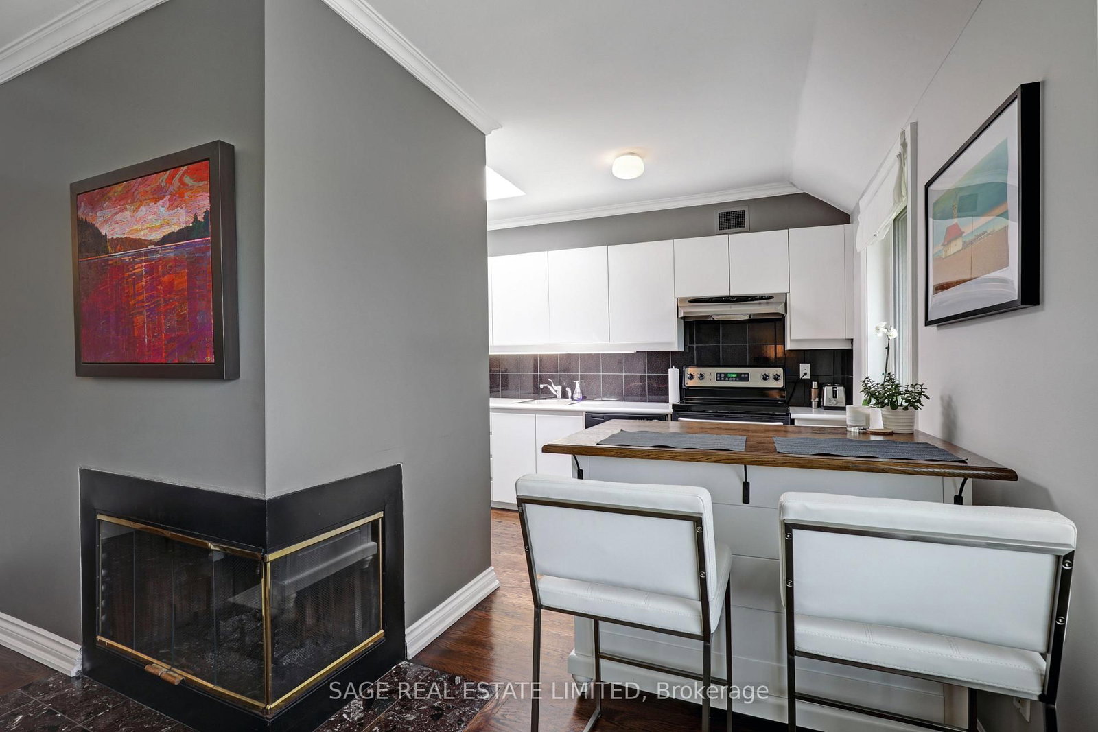 60 Kippendavie Avenue • #301 • Toronto, ON photo 11