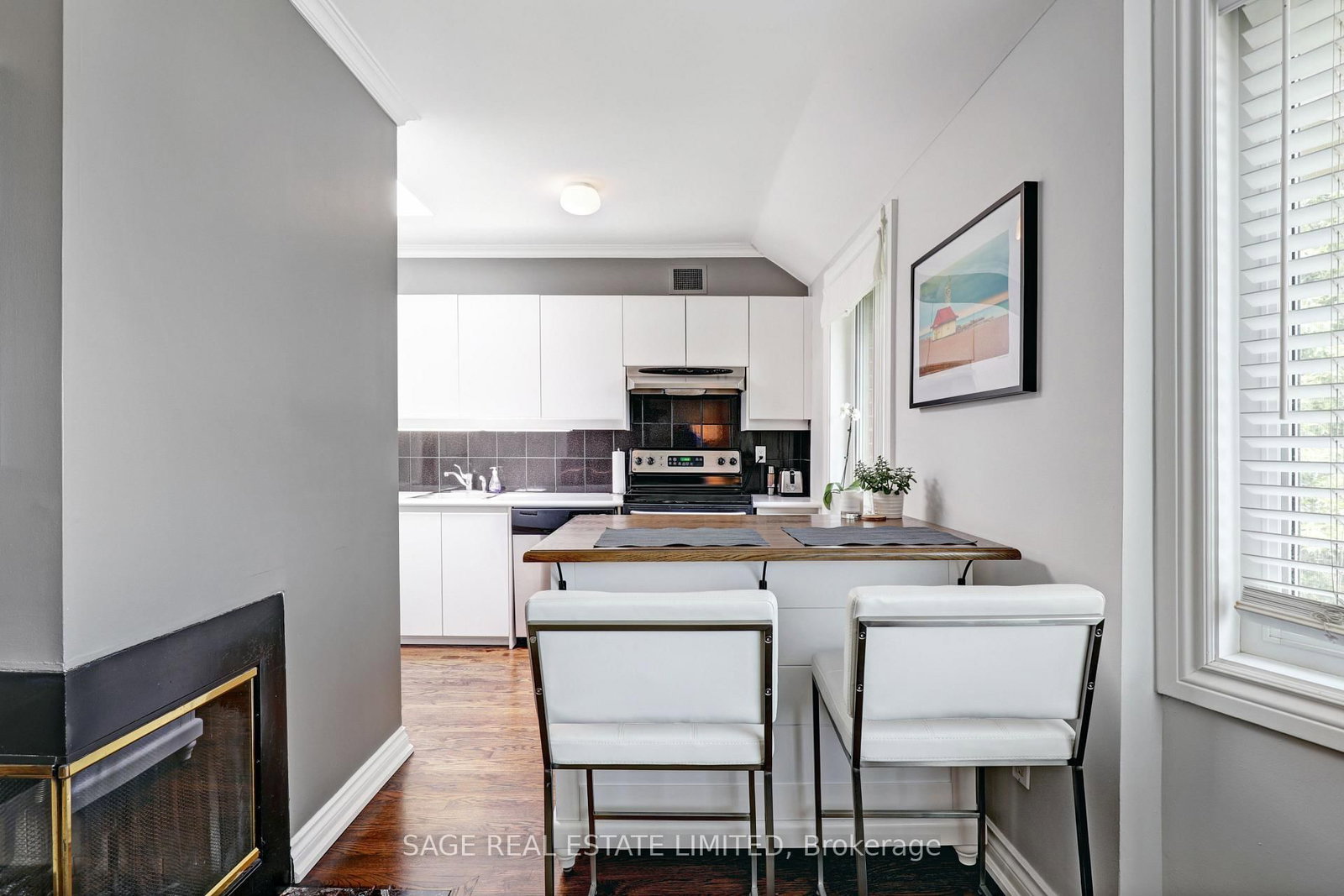 60 Kippendavie Avenue • #301 • Toronto, ON photo 12