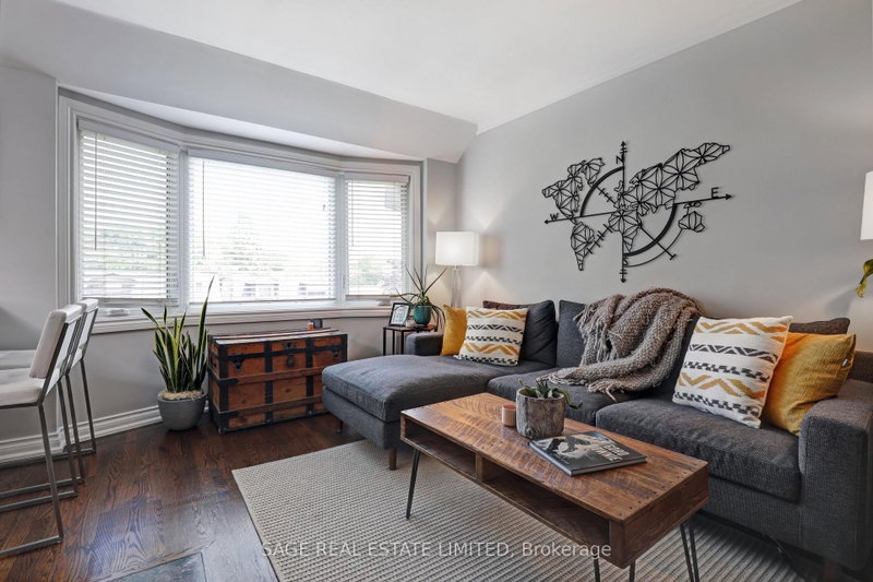 301 - 60 Kippendavie Avenue