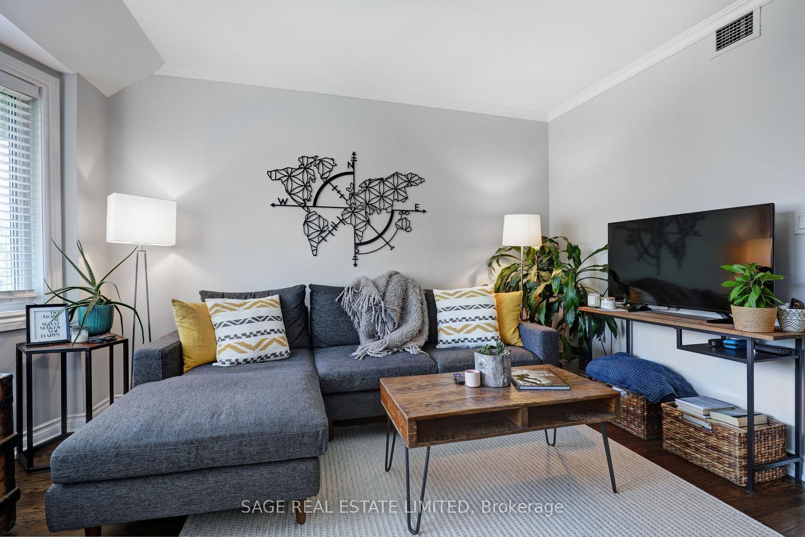 60 Kippendavie Avenue • #301 • Toronto, ON photo 5