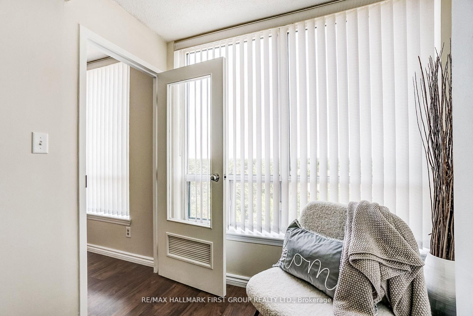 711 Rossland Road • #501 • Whitby, ON photo 21