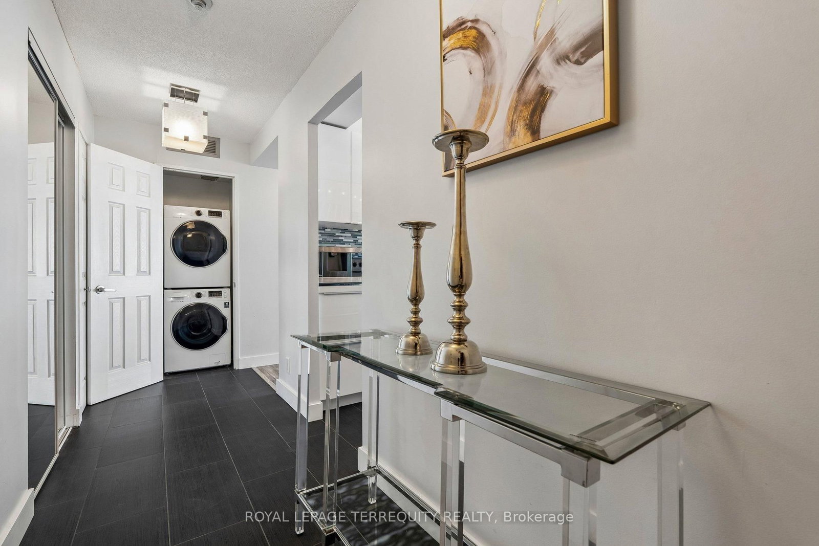 18 Lee Centre Drive • #906 • Toronto, ON photo 25