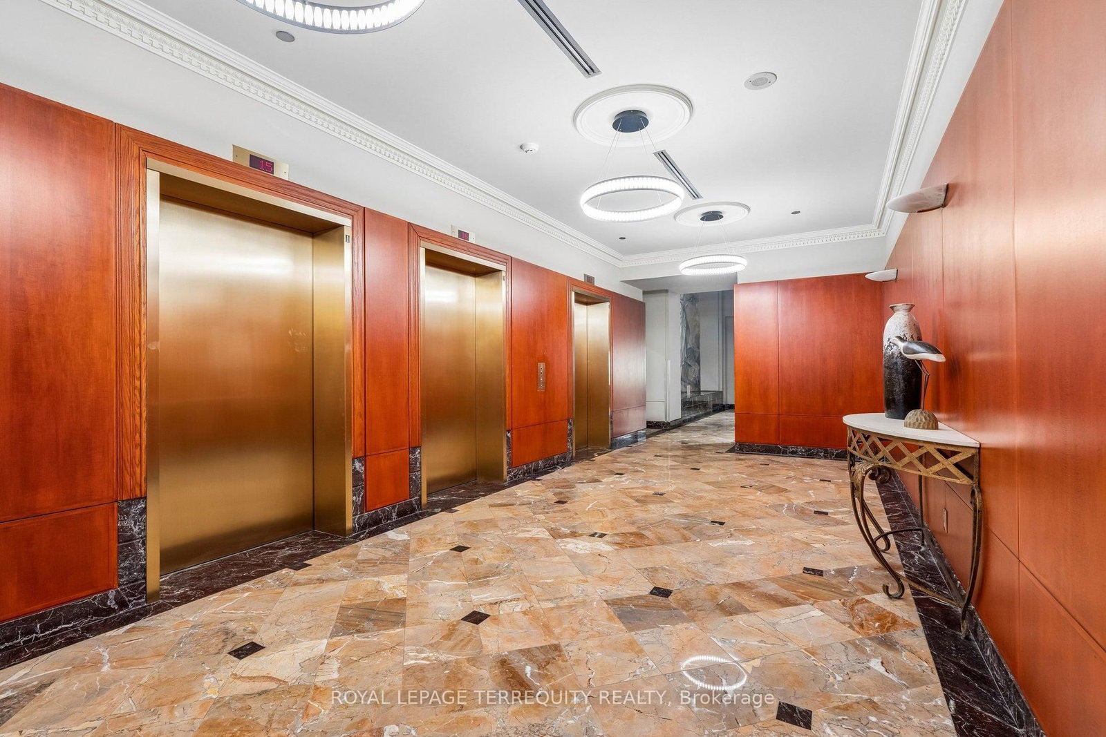 18 Lee Centre Drive • #906 • Toronto, ON photo 38
