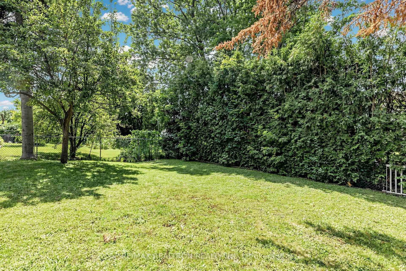 Detached House for sale at 40 Sesame Street, Toronto, Ontario, M1W 2R4 - L'Amoreaux - MLS: E13620522