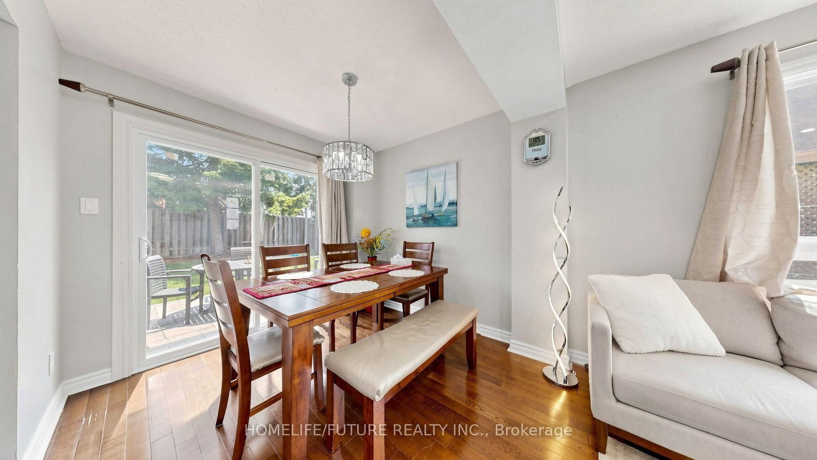 168 Large Crescent • Ajax, ON photo 11