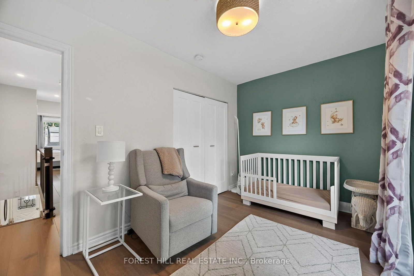1040 Woodbine Avenue • Toronto, ON photo 24