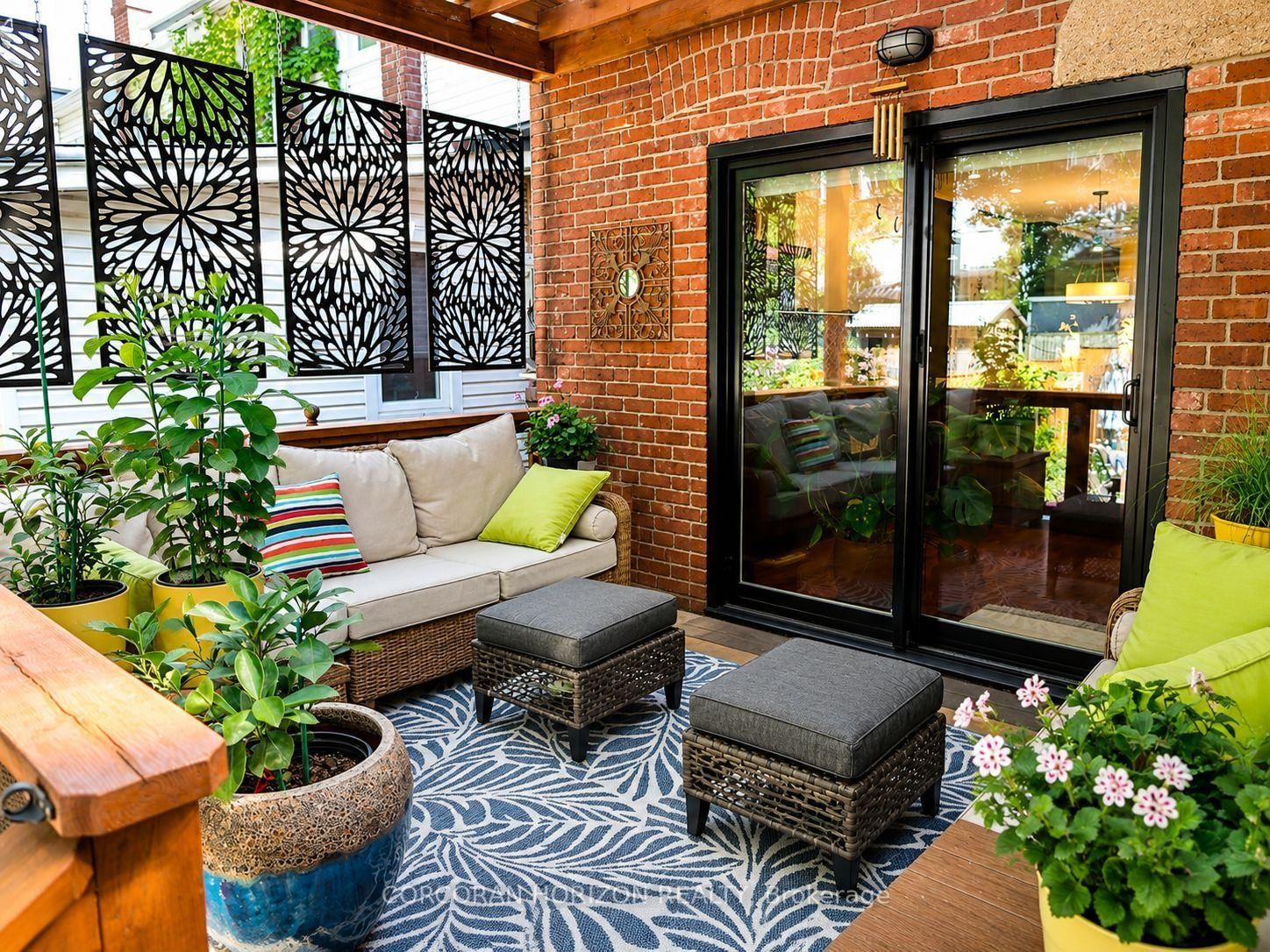 402 Rhodes Avenue • Toronto, ON photo 26