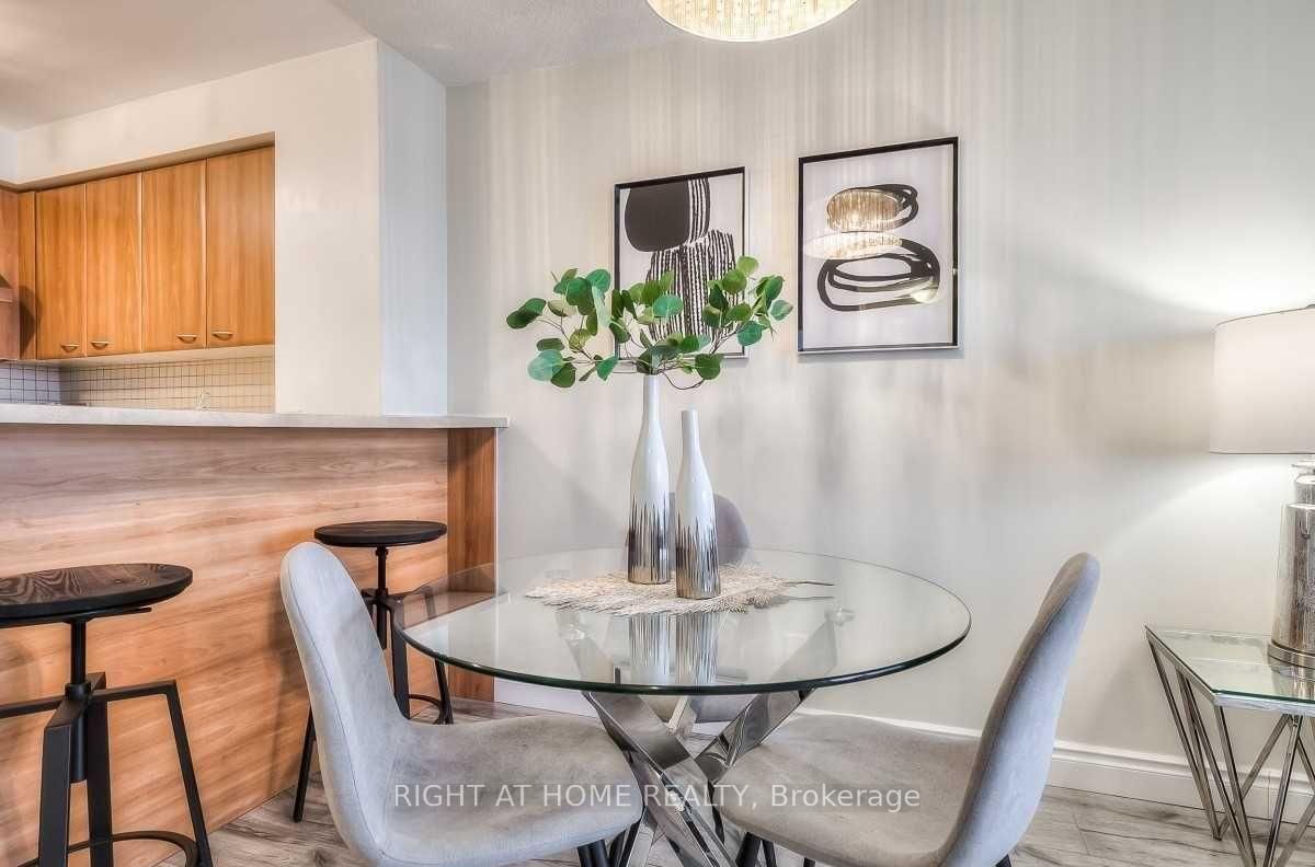 38 Lee Centre Drive • #2308 • Toronto, ON photo 10