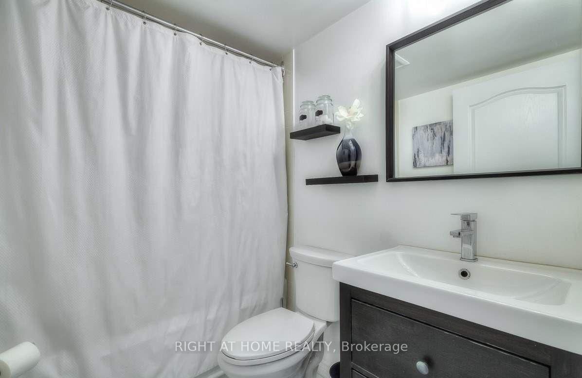 38 Lee Centre Drive • #2308 • Toronto, ON photo 14