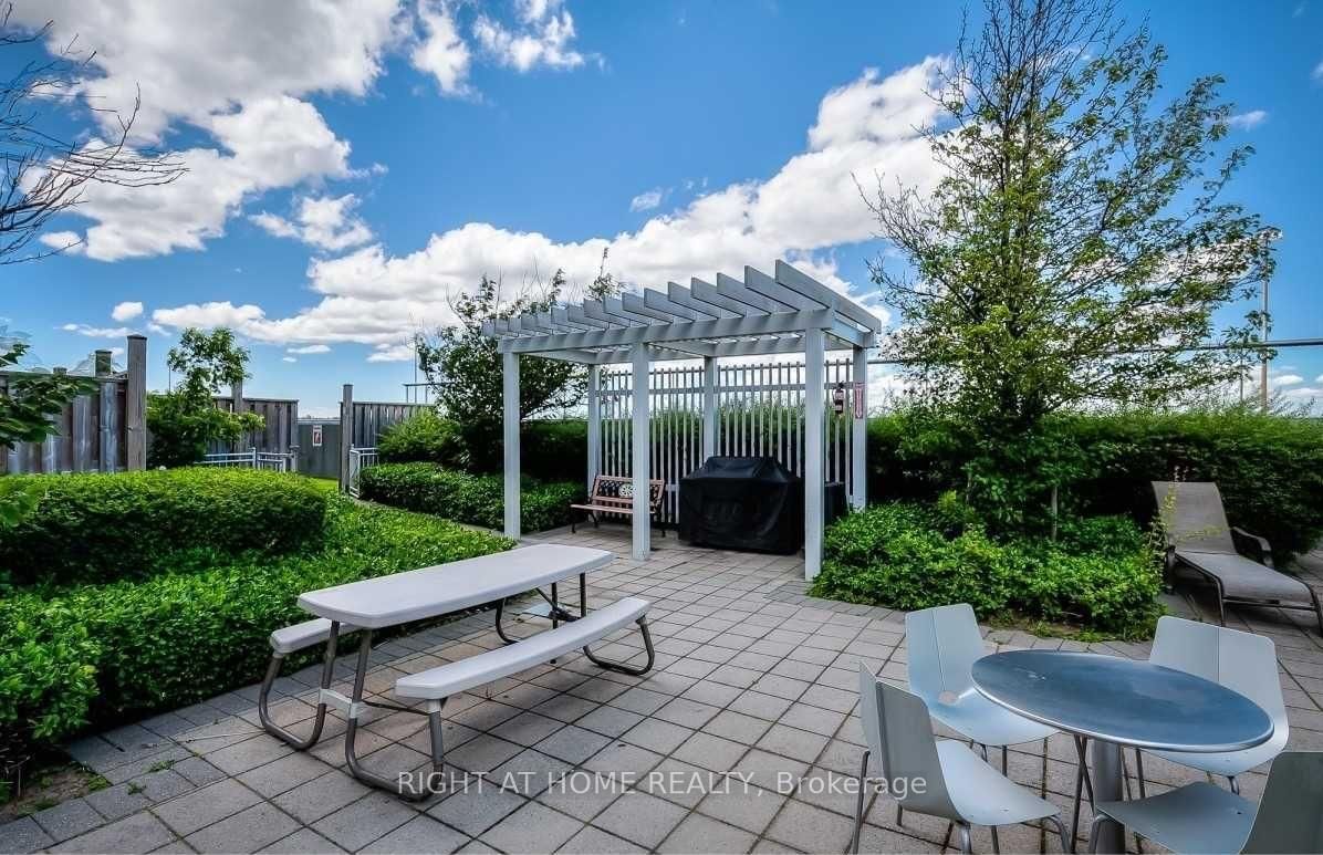 38 Lee Centre Drive • #2308 • Toronto, ON photo 18