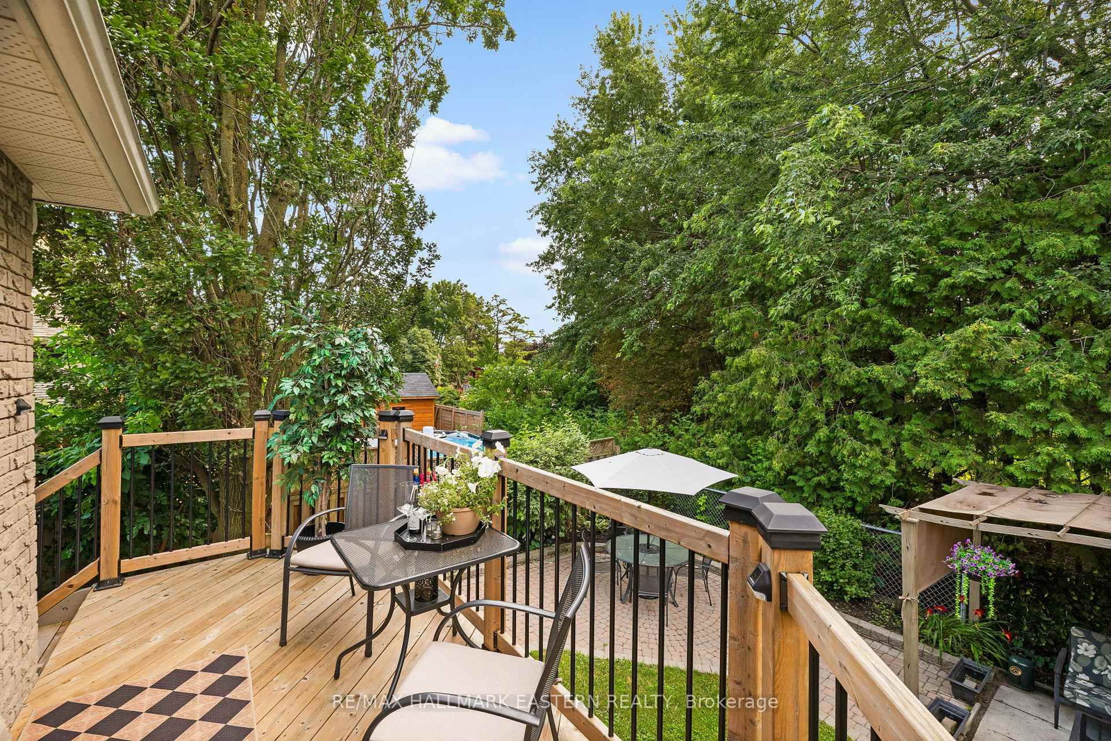 51 Lyndale Crescent • Clarington, ON photo 10