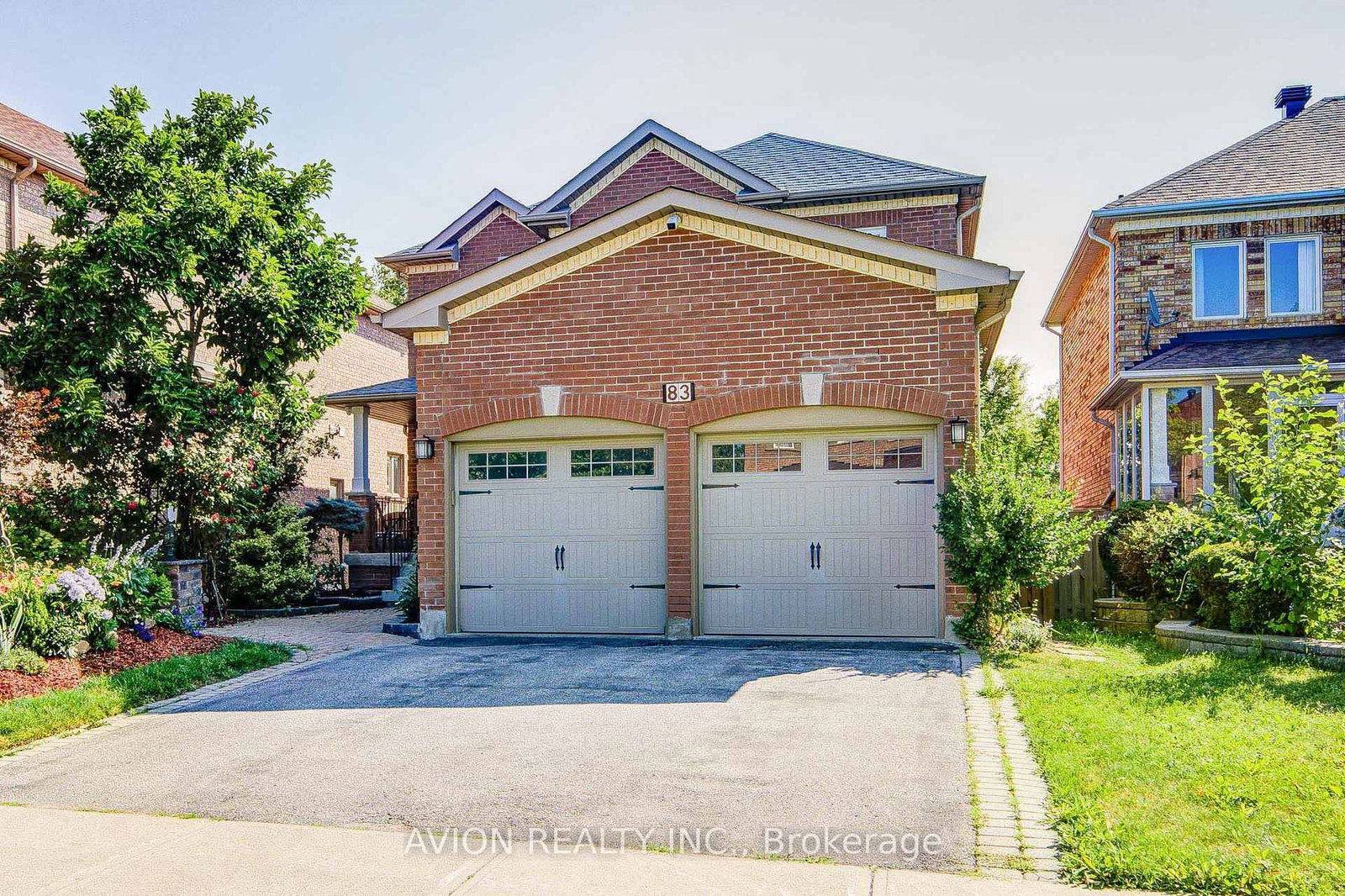 83 Stonebridge Boulevard • Toronto, ON photo 2