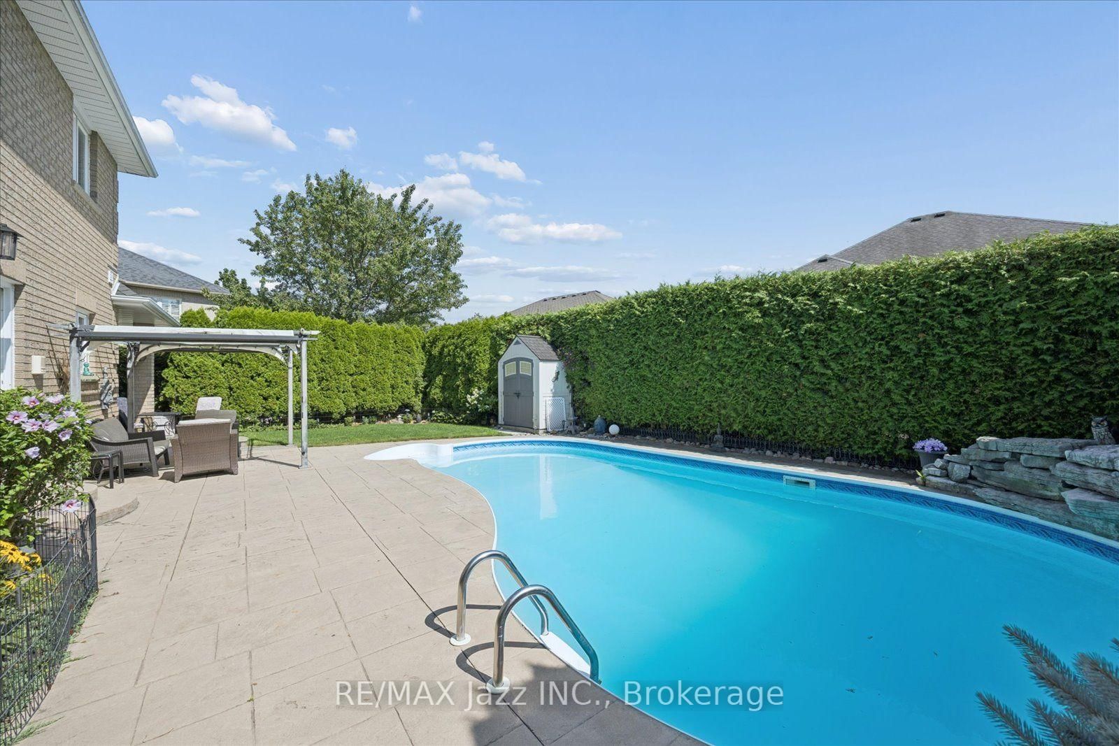 140 Taylorwood Court • Oshawa, ON photo 38