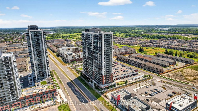 1614 - 2550 Simcoe Street