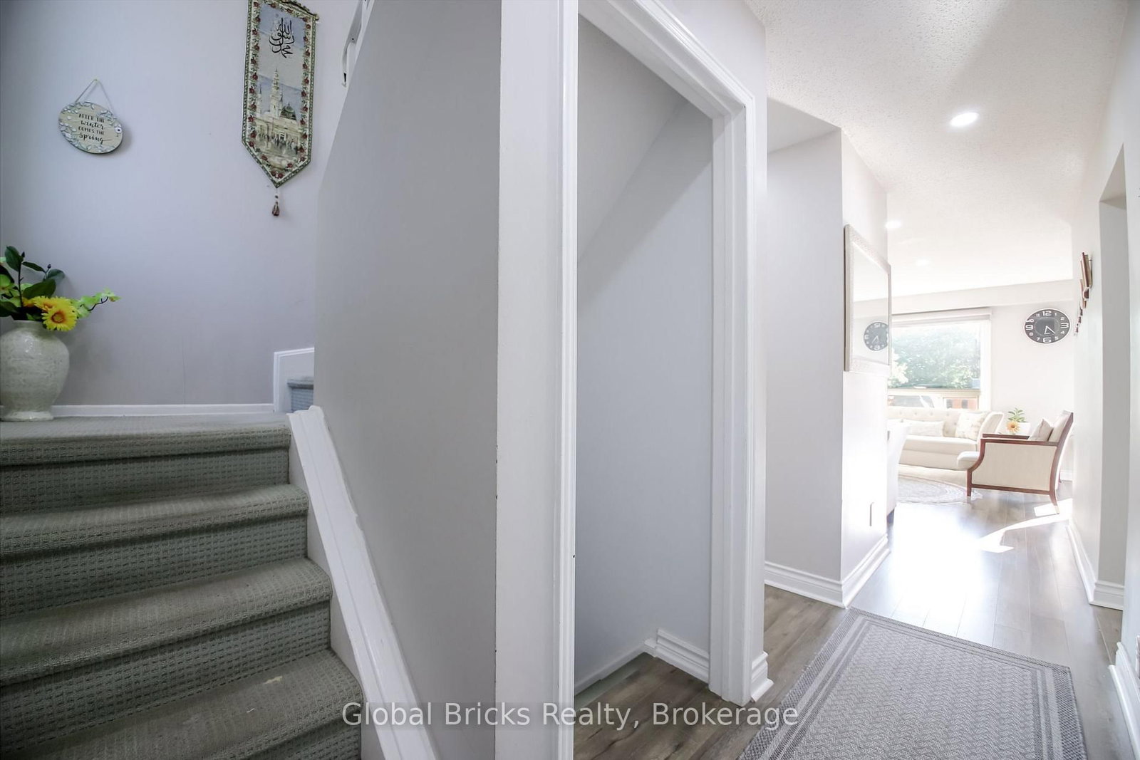 56 Winston Crescent • Whitby, ON photo 19