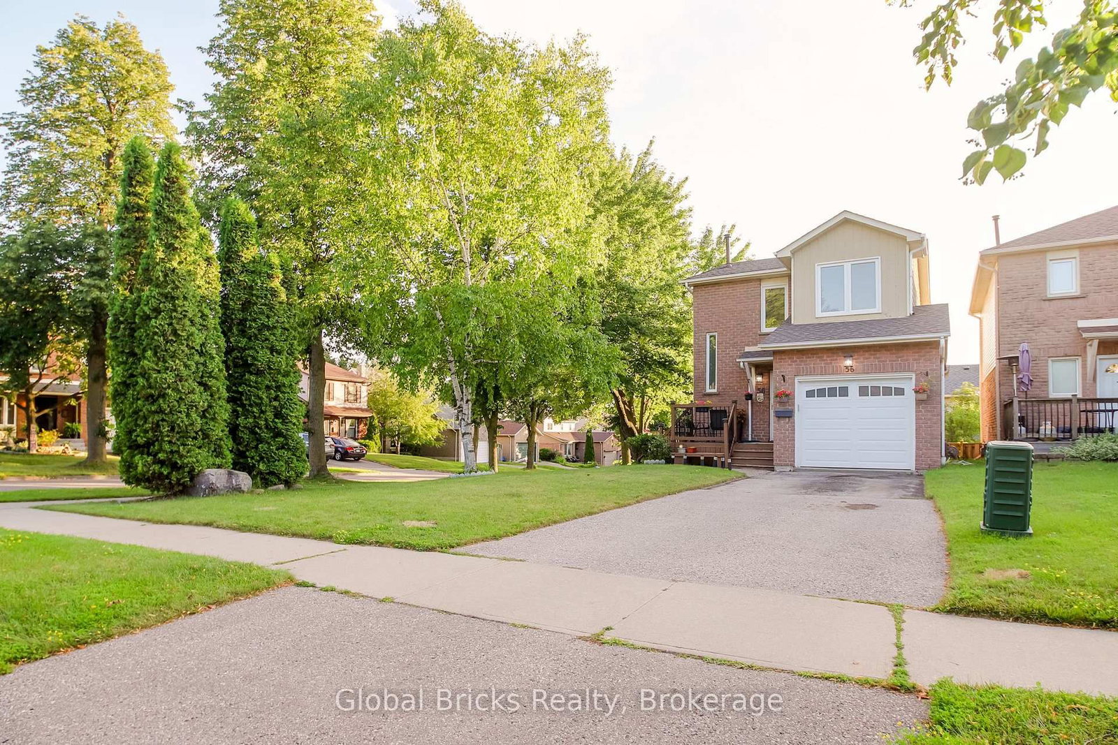 56 Winston Crescent • Whitby, ON photo 3
