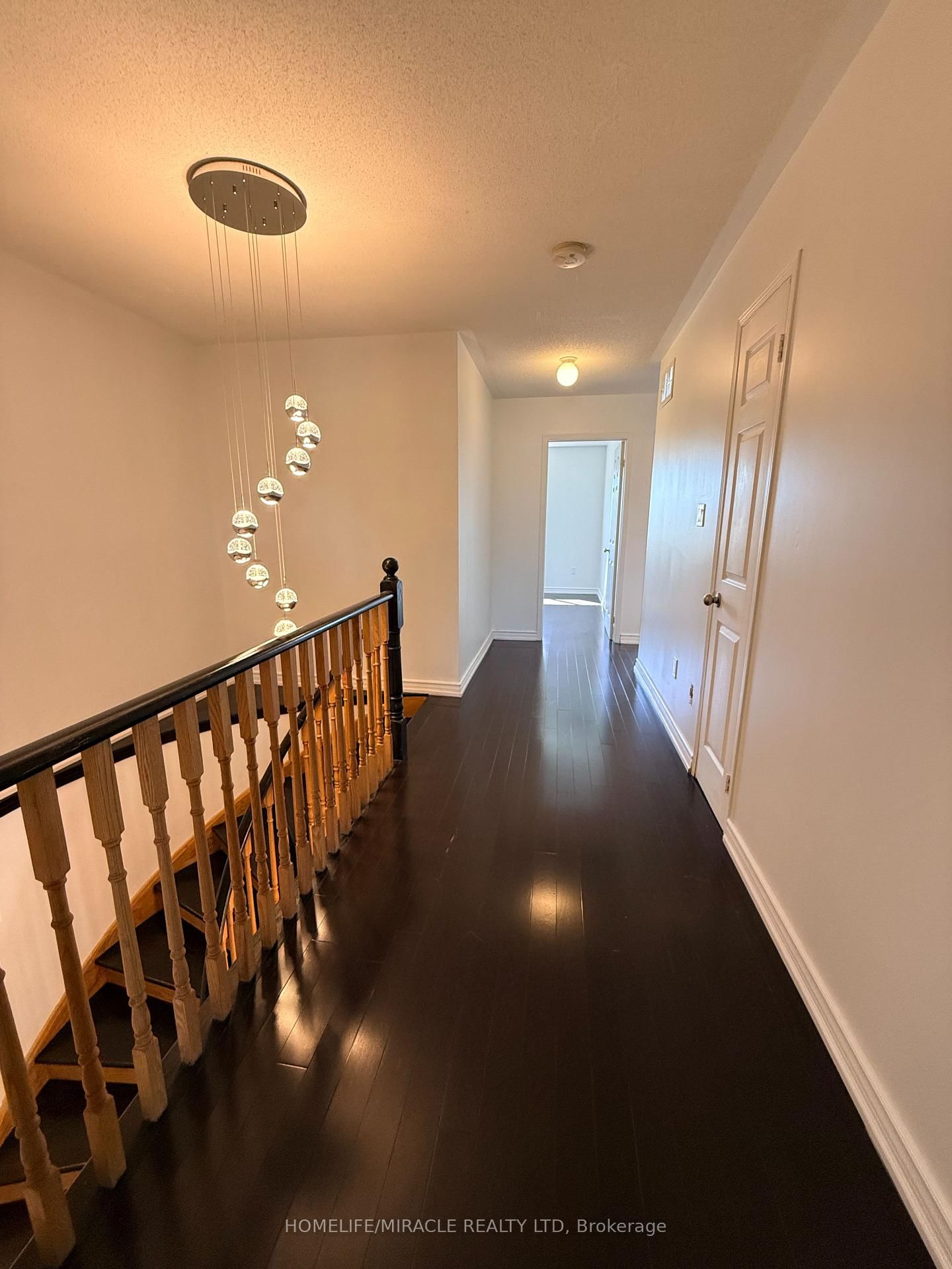 102 Misty Hills Trail • Toronto, ON photo 22