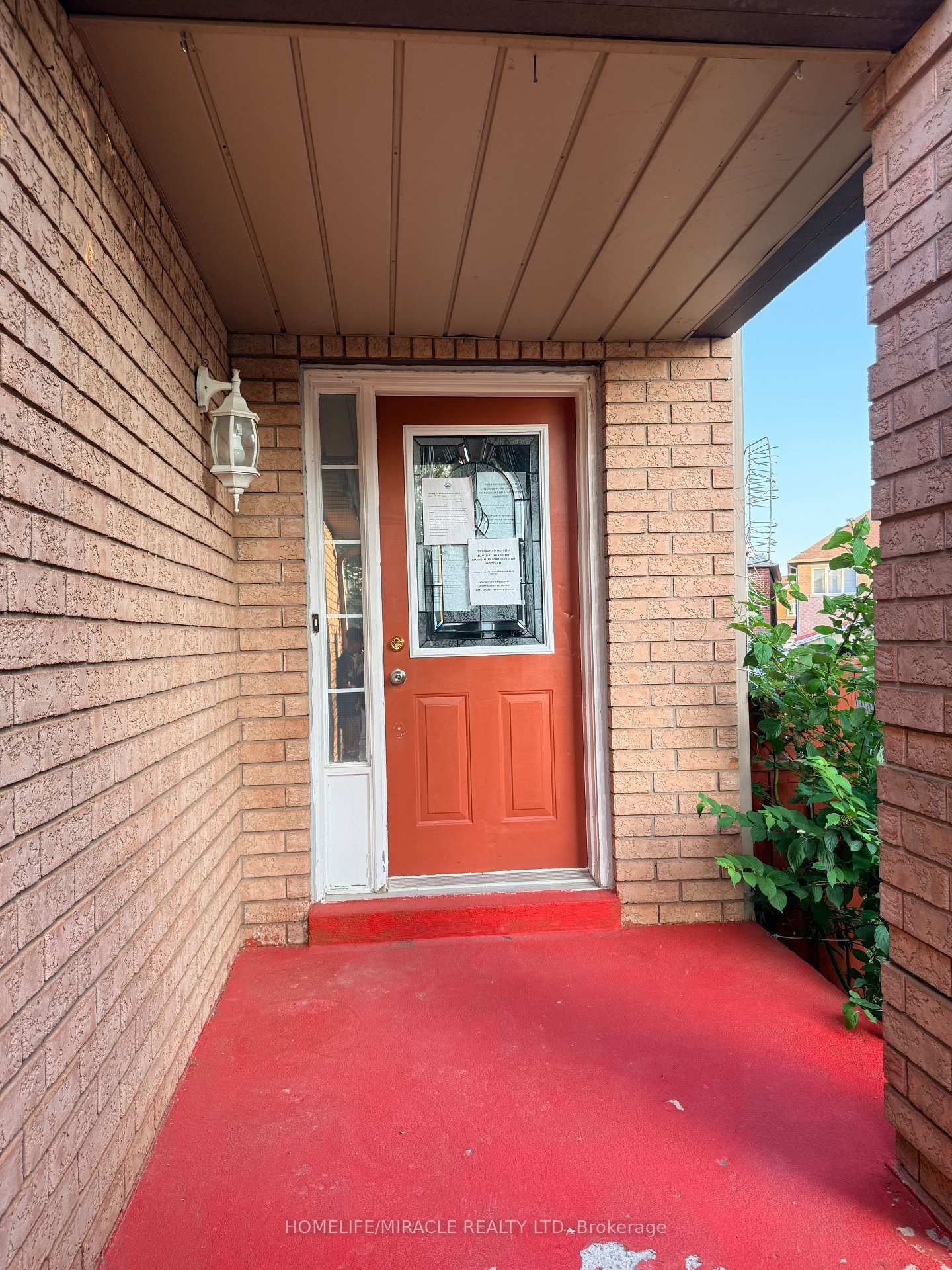102 Misty Hills Trail • Toronto, ON photo 6