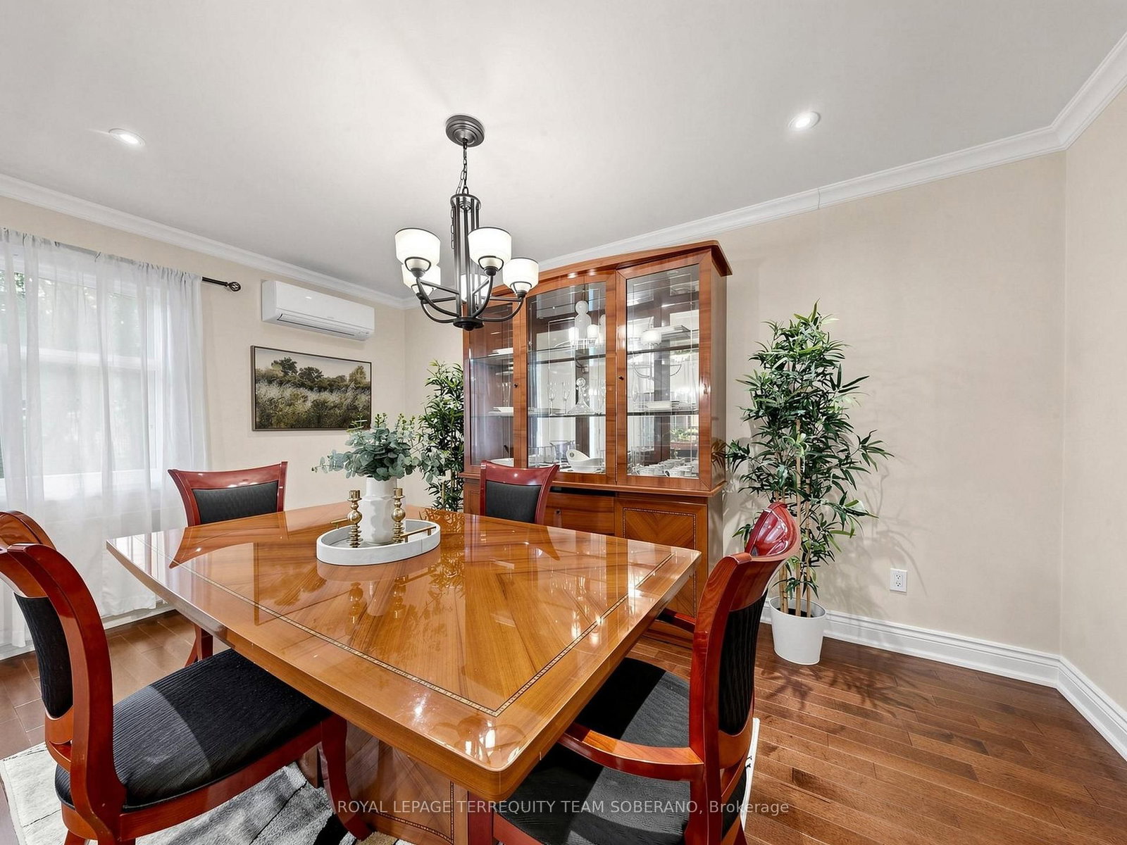 67 Barrington Avenue • Toronto, ON photo 16