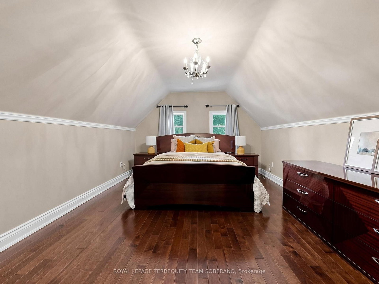67 Barrington Avenue • Toronto, ON photo 23