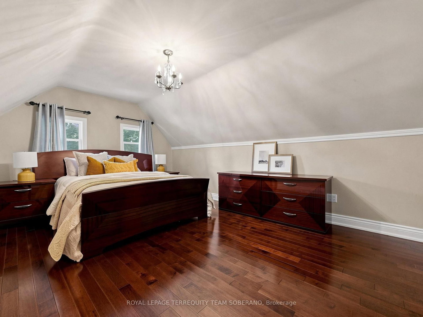 67 Barrington Avenue • Toronto, ON photo 24