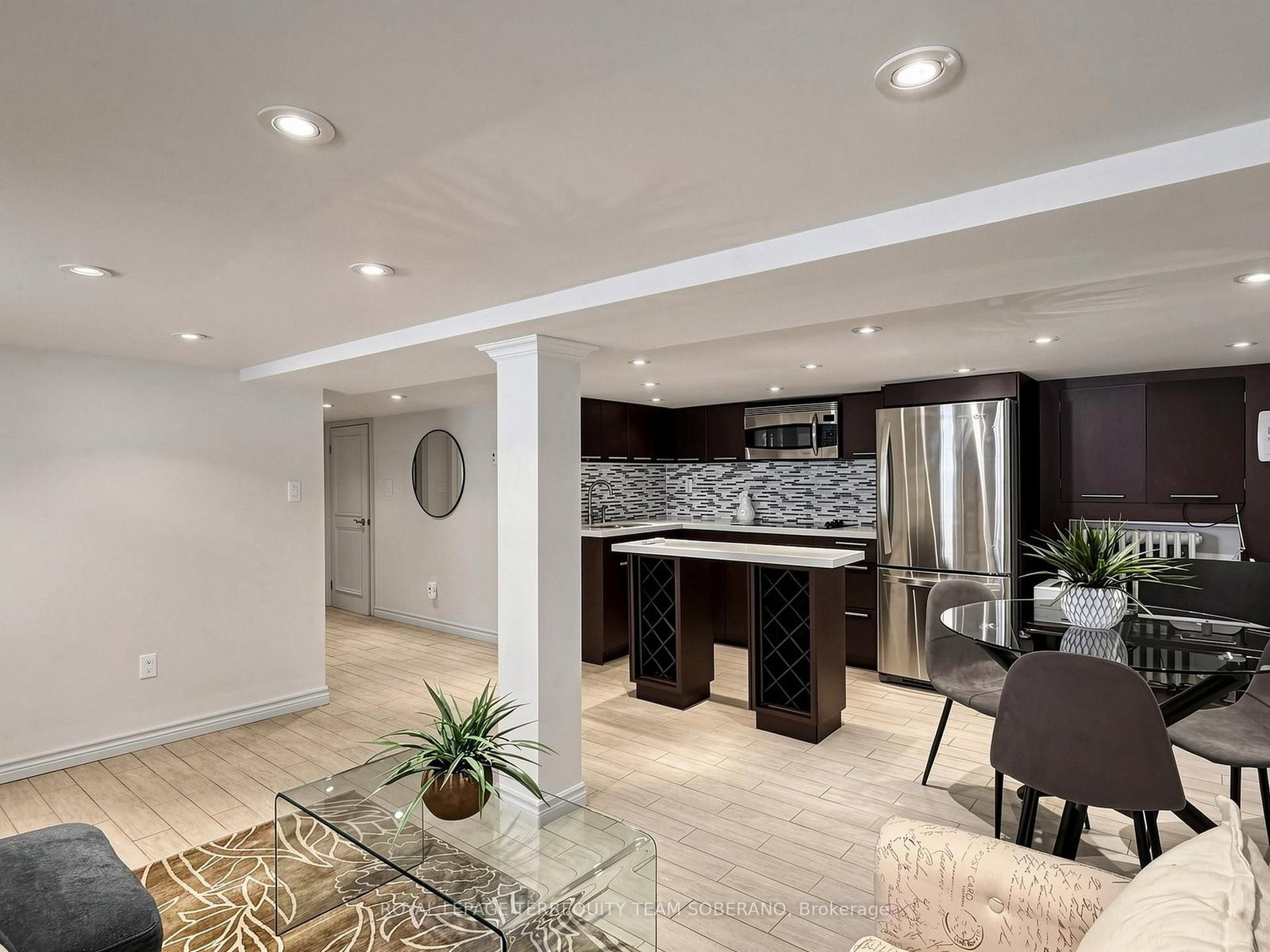 67 Barrington Avenue • Toronto, ON photo 28