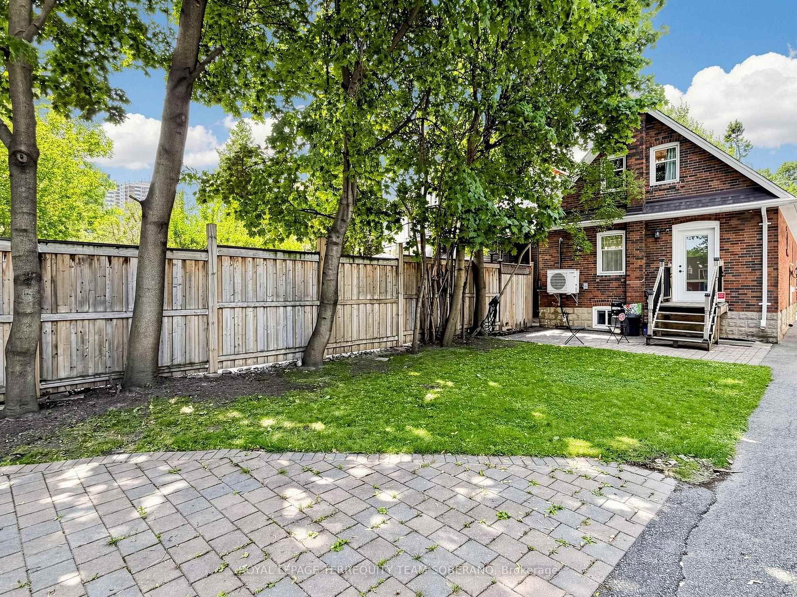 67 Barrington Avenue • Toronto, ON photo 39