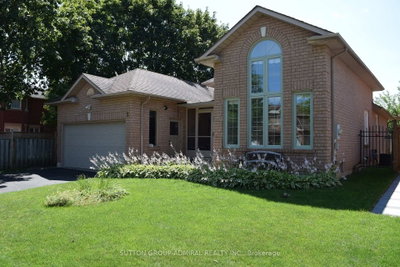 Detached House for sale at 51 Daines Drive, Whitby, Ontario, L1R 2E8 - Rolling Acres - MLS: E13622922