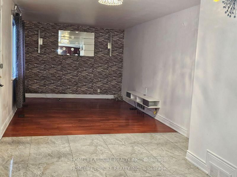 Main - 5 Sherwood Avenue