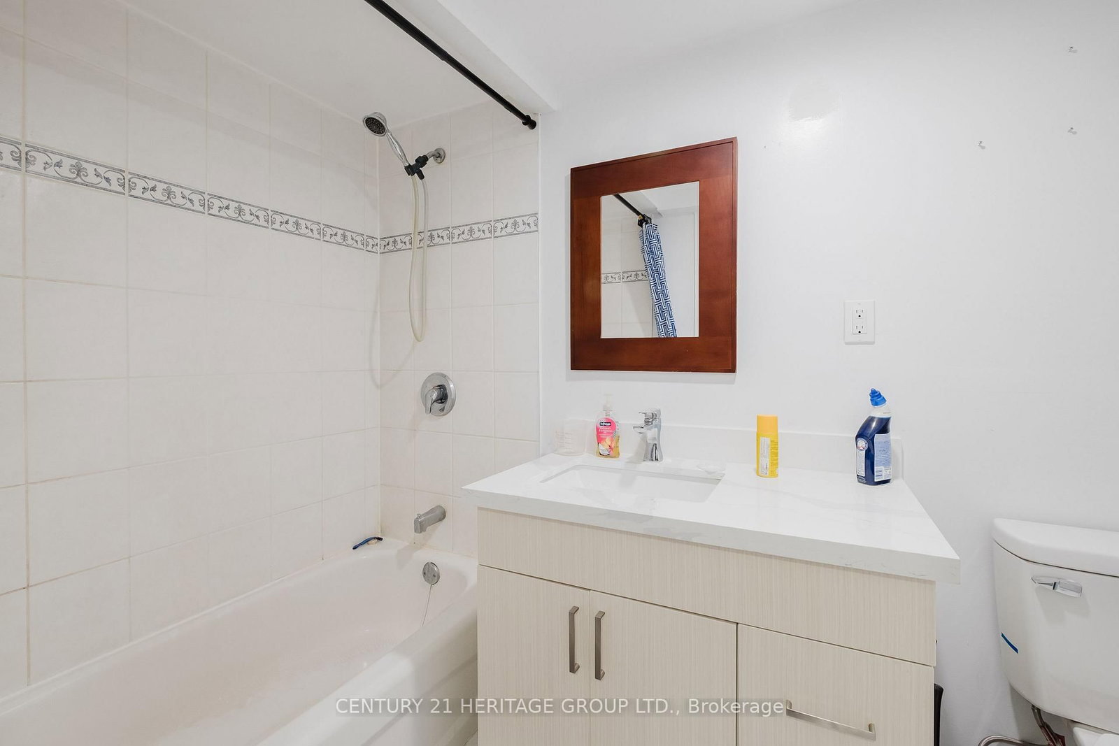 34 Haverhill Crescent • Whitby, ON photo 12