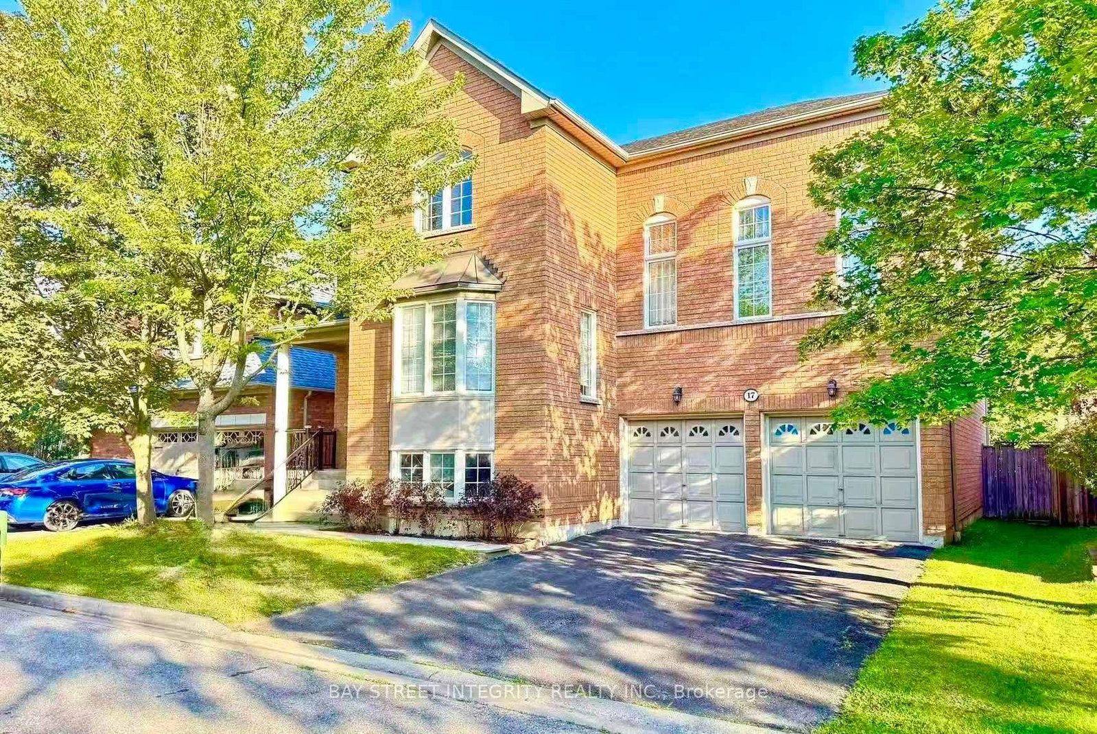 17 Weston Crescent • Ajax, ON photo 1