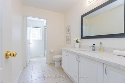17 Weston Ajax,ON L1T 0C7 — Photo 26