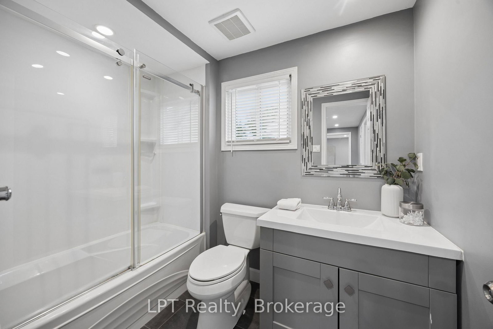 178 Sandringham Drive • Clarington, ON photo 25