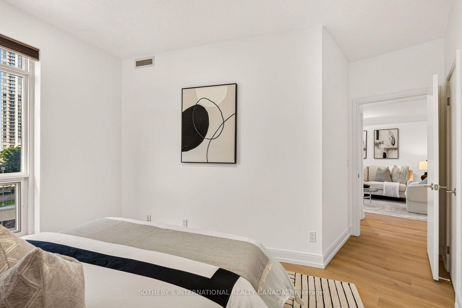 135 Village Green Square • #519 • Toronto, ON photo 26