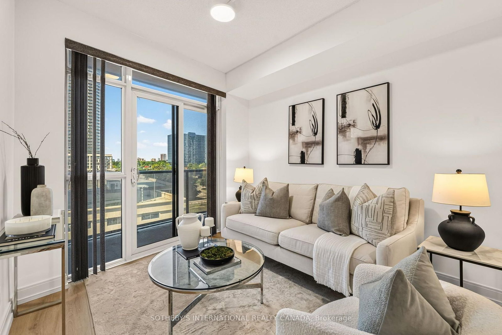 135 Village Green Square • #519 • Toronto, ON photo 8