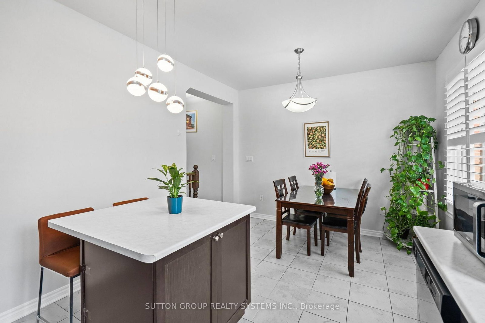 11 Fusilier Drive • Toronto, ON photo 11