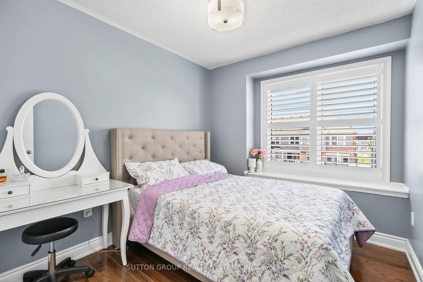 11 Fusilier Drive • Toronto, ON photo 18