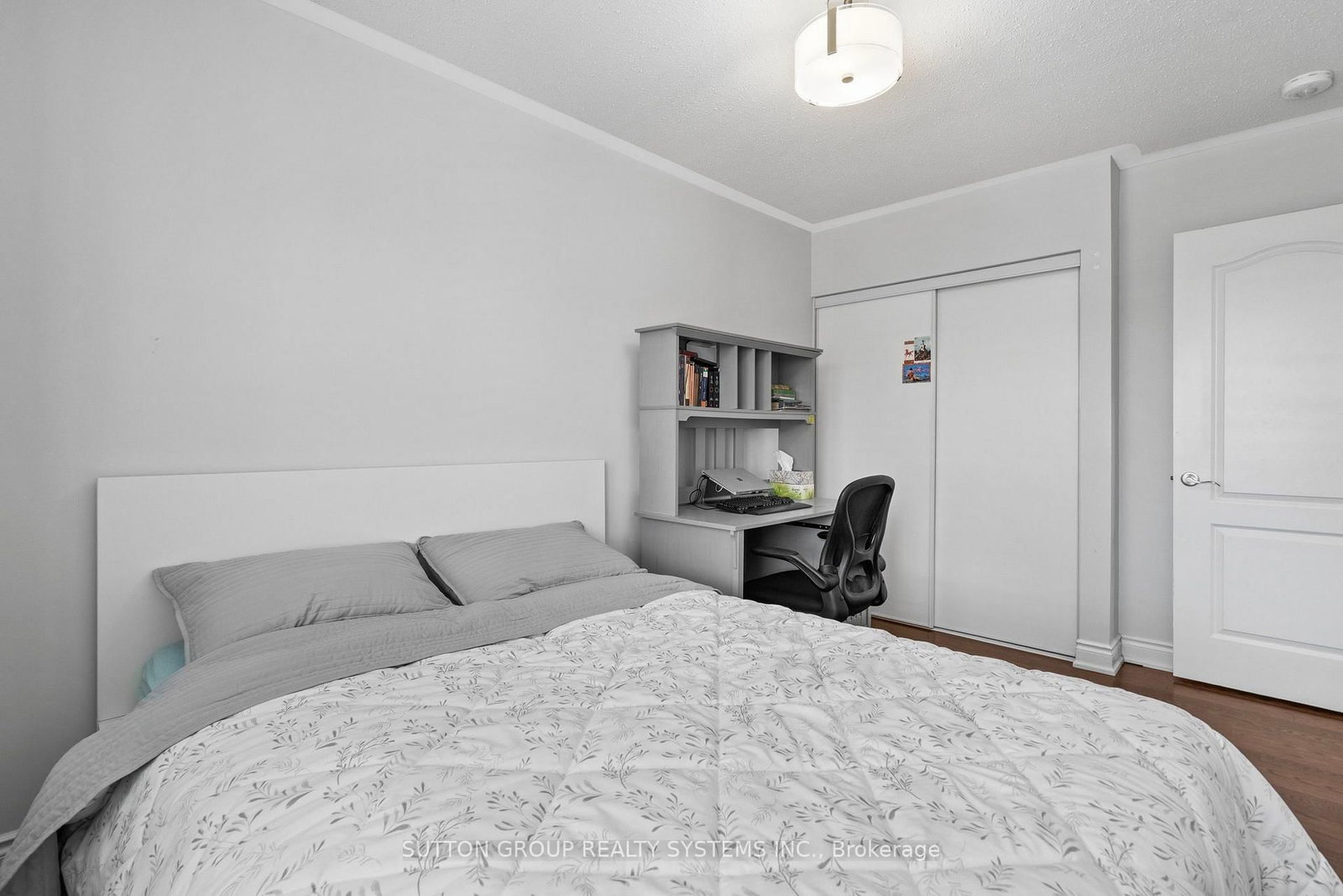 11 Fusilier Drive • Toronto, ON photo 21